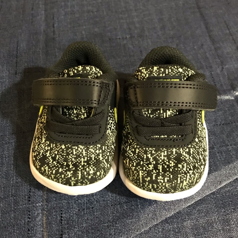Nike baby boy shoes